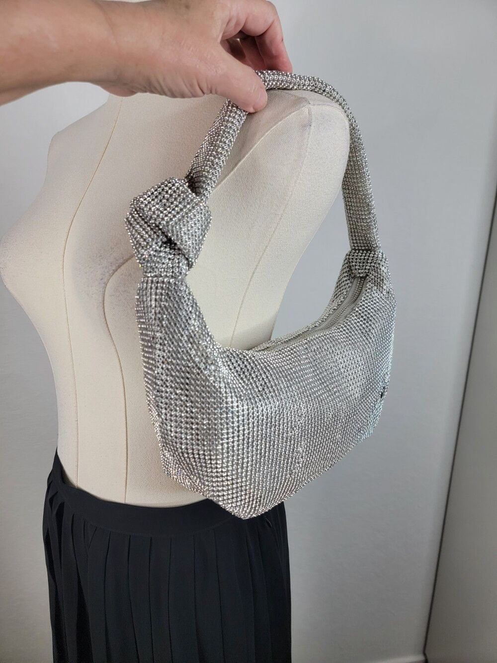 Olga Berg - Jessica Soft Crystal Mesh Croissant Bag Silver - Picture 15 of 17